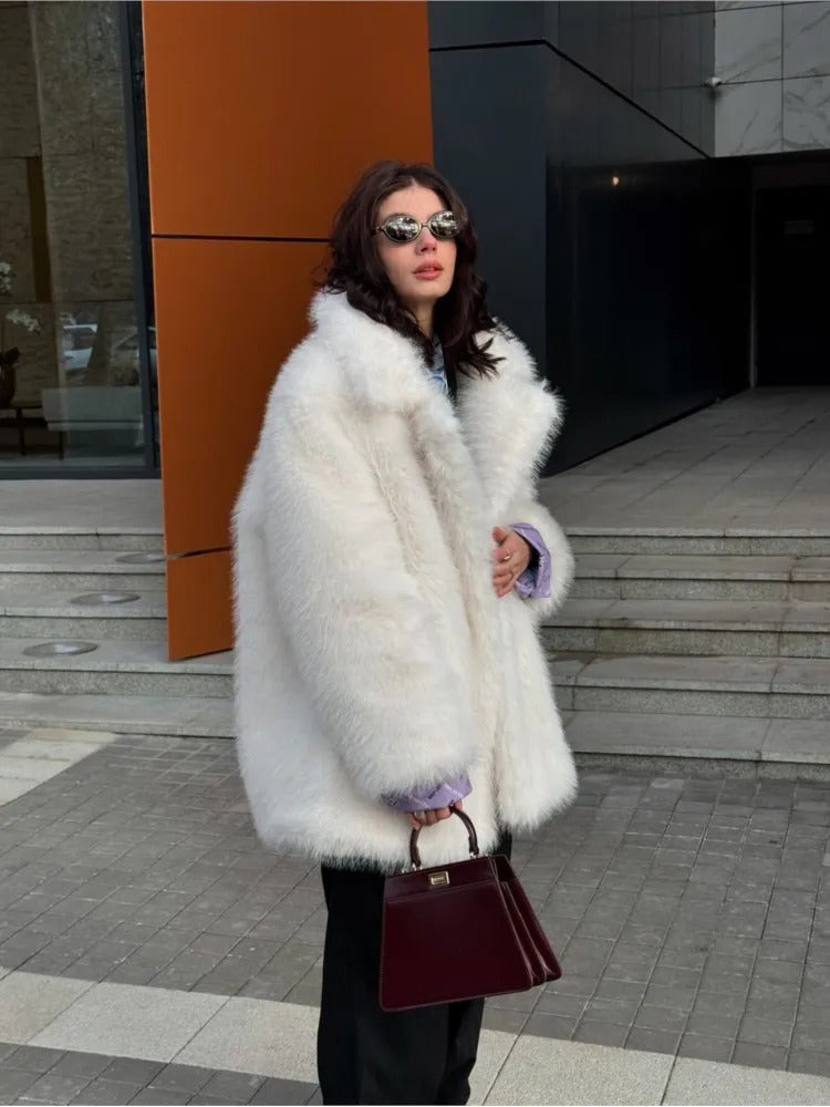 Mid-Length Women's Fur Coat Suit Collar Loose Imitation Fox Fur Plush Coats Warm Soft Thickened Winter Socialite Fur Overcoat