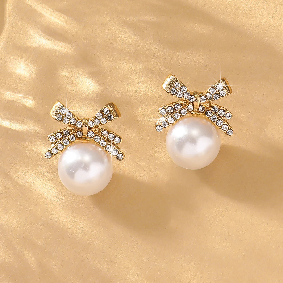 2 Women's Silver Needle Bow Studded With Diamond Pearl Earrings, Fashionable And Niche Design, High-end And Refreshing Earrings