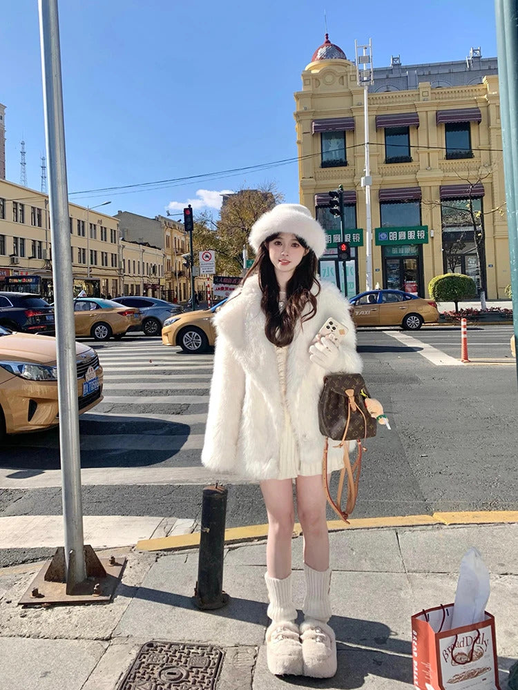 Lautaro Autumn Winter Oversized Loose Casual Luxury Soft Thick Warm Hairy Faux Fox Fur Coat Women Long Sleeve Fluffy Jacket 2024