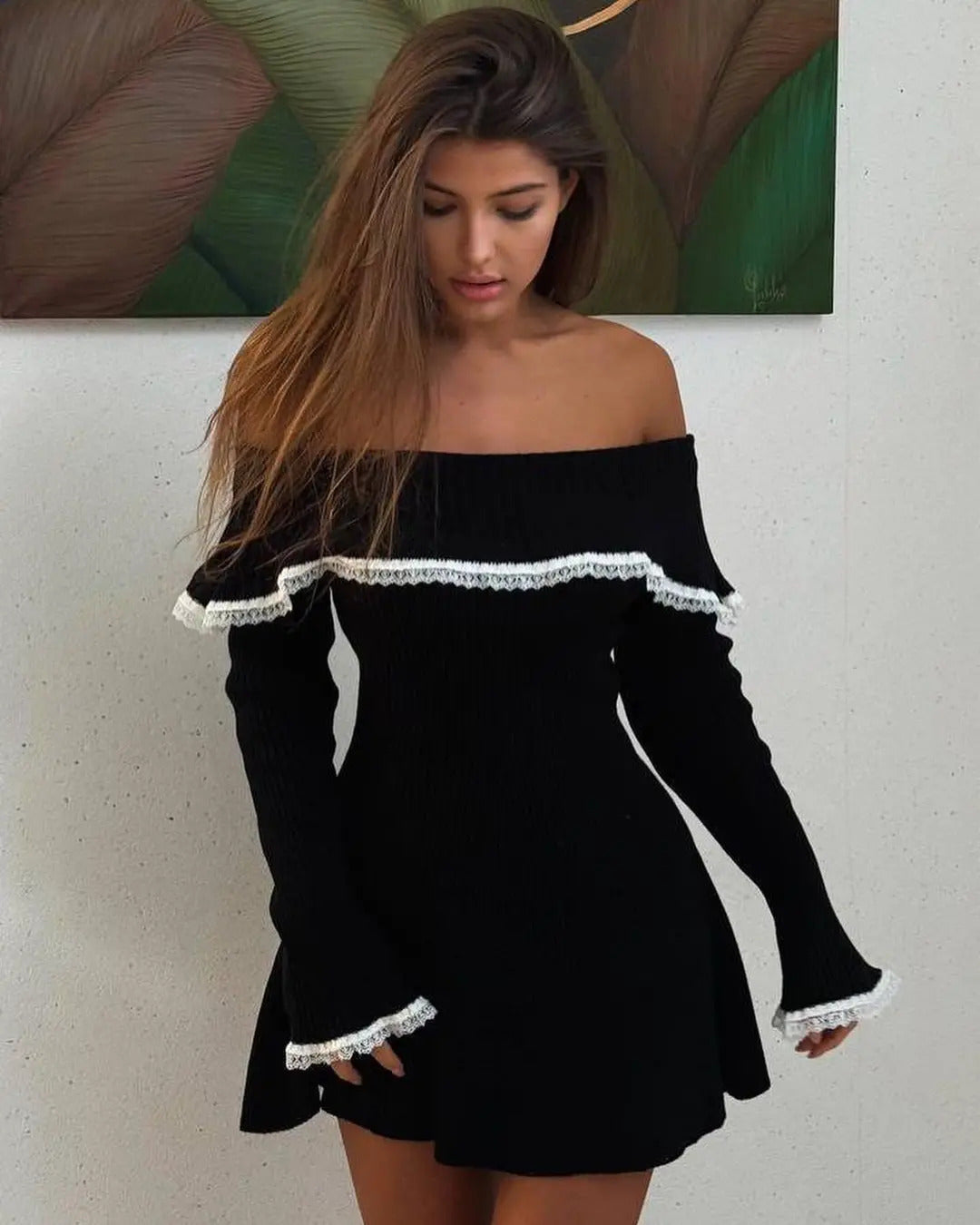 Tossy Knit Off-Shoulder Sweater Mini Dress Women's Lace Patchwork Ribbed Slim Backless Elegant Party Dress Knitwear Mini Dress