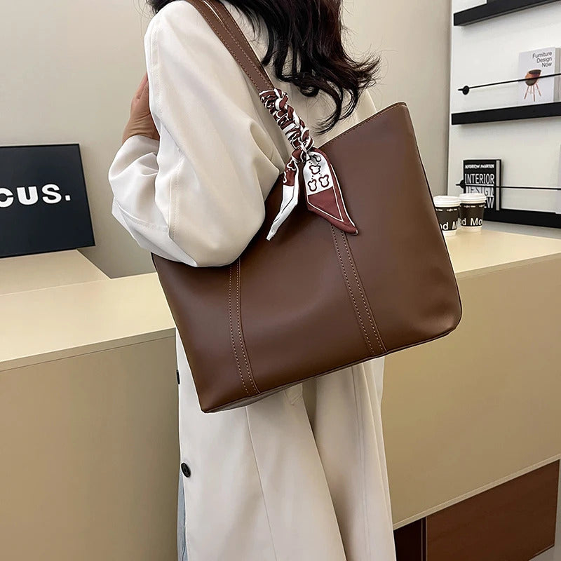 Women's bag New summer black handbag large capacity shoulder bag niche commuter woman bag Tote bag