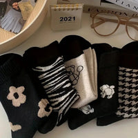 5 Pairs Women Cute Little Bear Mid Calf Socks Fashionable And Versatile Floral Prints Breathable Soft Comfortable Casual Socks