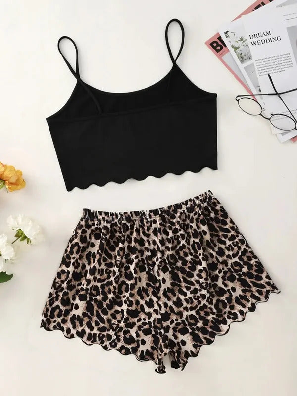 Women's Pajamas Set Sexy Lingerie Leopard Print Sling Sleepwear V-Neck Sleeveless Top and Shorts Sets Pyjamas Homewear