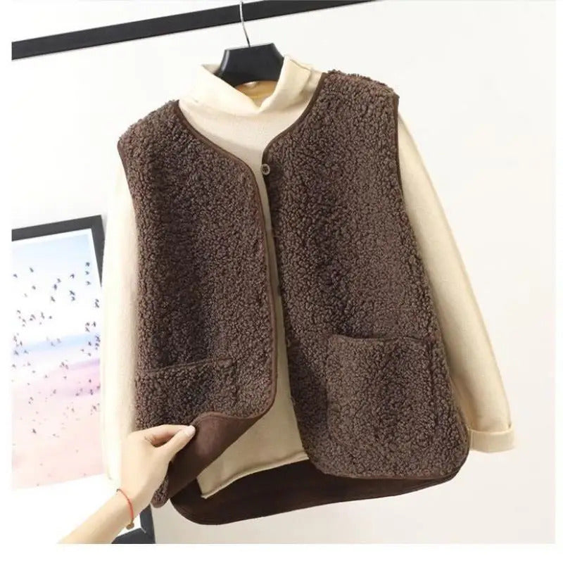 Vests New Spring Autumn Women Button Waistcoat Lamb Hair Winter Thermal Warm Thick Fleece Vests Sleeveless Jacket Ladies Coats