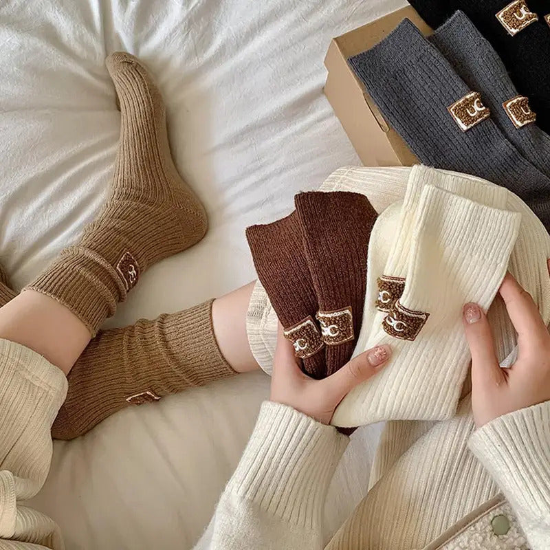 Winter Cozy Thickened Pile Socks Mid Calf Length Casual Cotton Soft Warm Comfortable Footwear Seasonal Hosiery