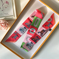 2022 Luxury Silk Scarf Slim Hair Accessories Fashion Bag Handle Ribbon Ladies Horse Print Headband Belt Ladies Fall New 60SKU