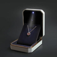 1 Pcs LED Jewelry Ring Box Luxury Velvet Rubber Necklace Pendant Gifts Display With Light For Proposal Engagement Wedding Case