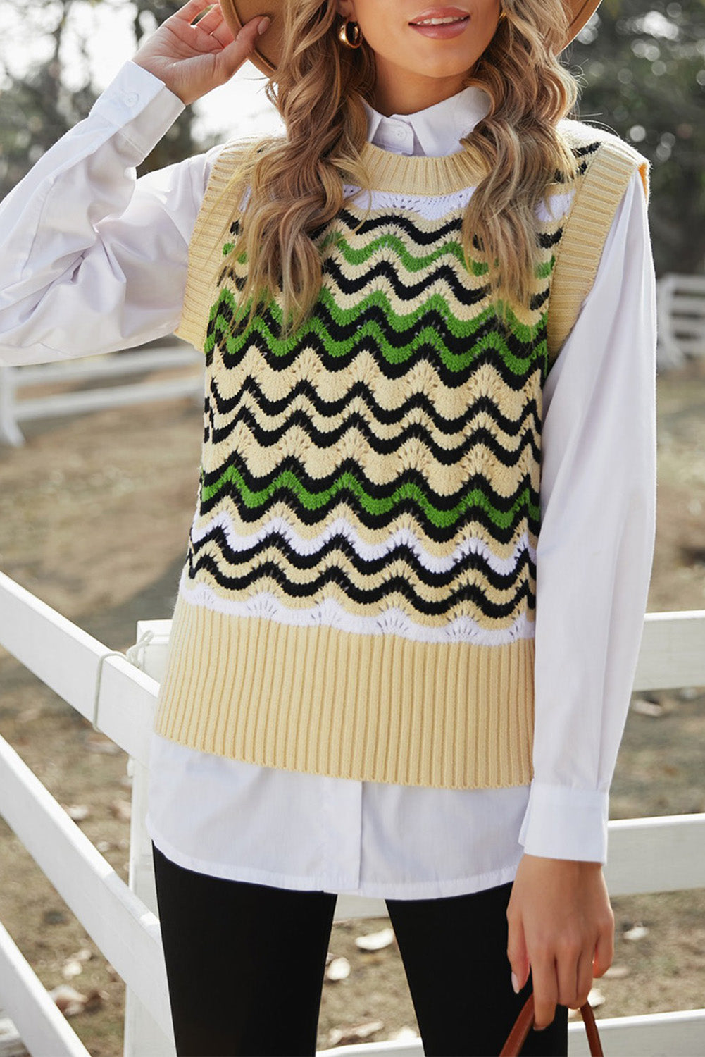 Black Wavy Stripes Knit Vest Pullover Sweater