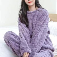 Stylish Crew Neck Pajamas Winter Pajama Set Stylish Comfortable Winter Pajamas Warm Plush 2-piece Sleepwear for Women for Autumn