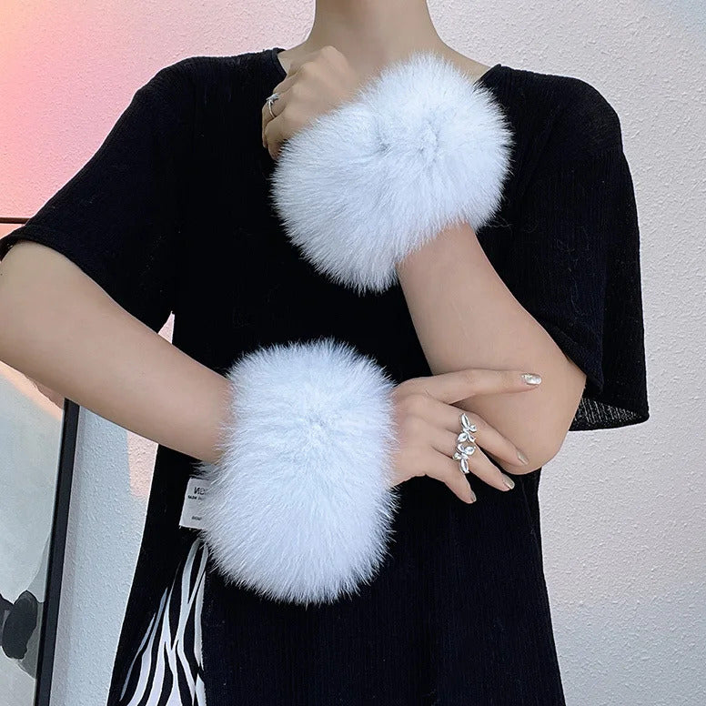 Natural Fox Fur Cuffs Wrist Arm Warmer Women Jacket Coat Sleeve Fur Triming Ladies Bracelet Real Fur Wristand Glove Snap Ring