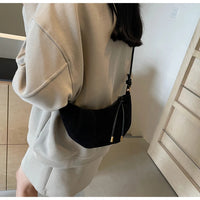 Velvet Material Zipper 2024 High Quality Shoulder Bag Solid Color Simple Fashionable Crossbody Bag Soft Western Style Handbag