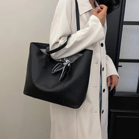 Women's bag New summer black handbag large capacity shoulder bag niche commuter woman bag Tote bag