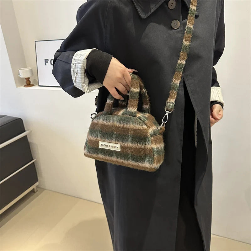 Fashion Retro Plush Plaid Women's Shoulder Bag Casual Retro Ladies Woolen Crossbody Bags Female Change Purse Tote Handbags