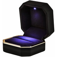 1 Pcs LED Jewelry Ring Box Luxury Velvet Rubber Necklace Pendant Gifts Display With Light For Proposal Engagement Wedding Case