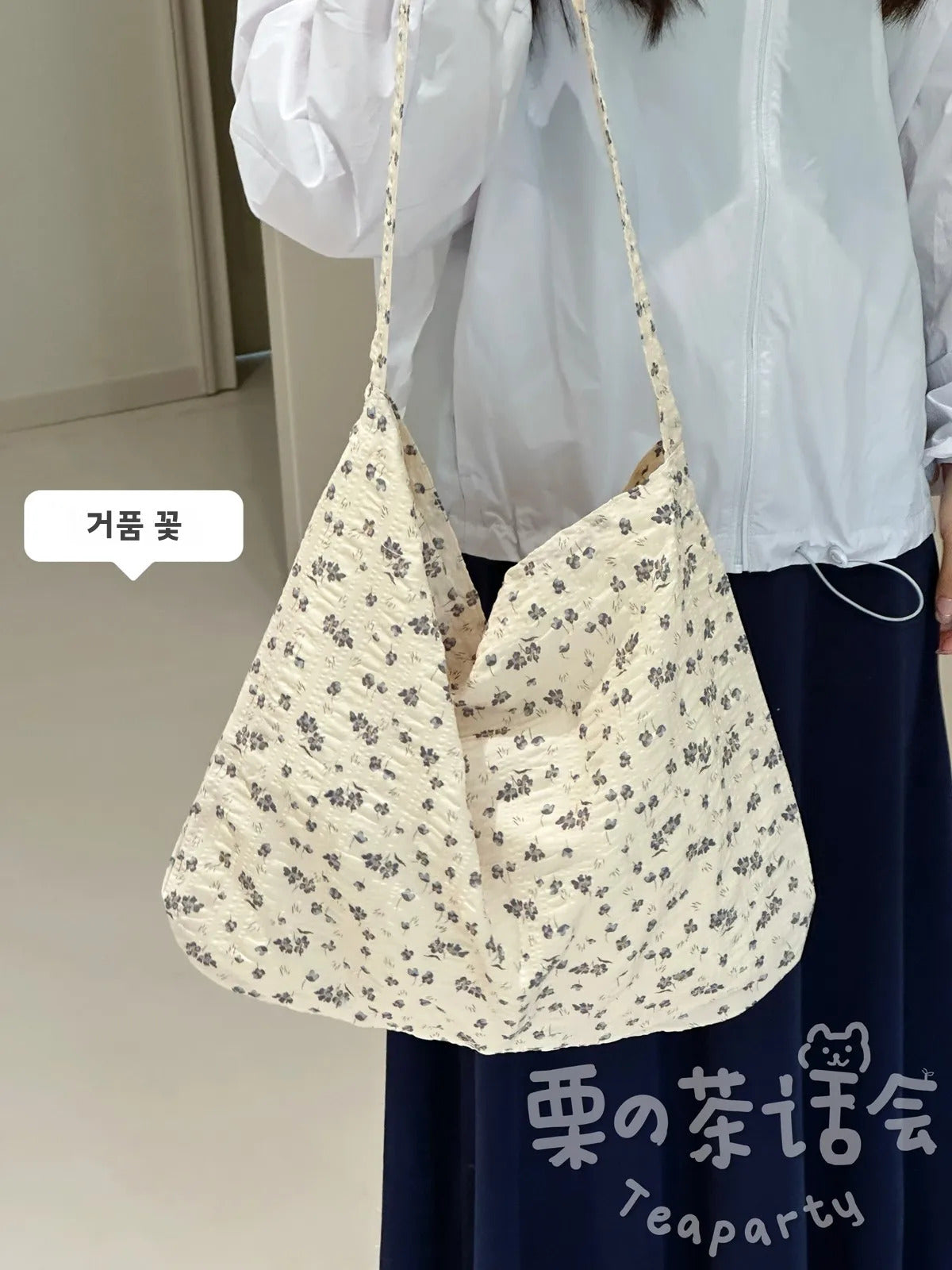 Floral Casual Canvas Bag Large Capaci Bag Women Japan fashion Ins Sle Lightweight Messenger Bag Student Commuter Shoulder...