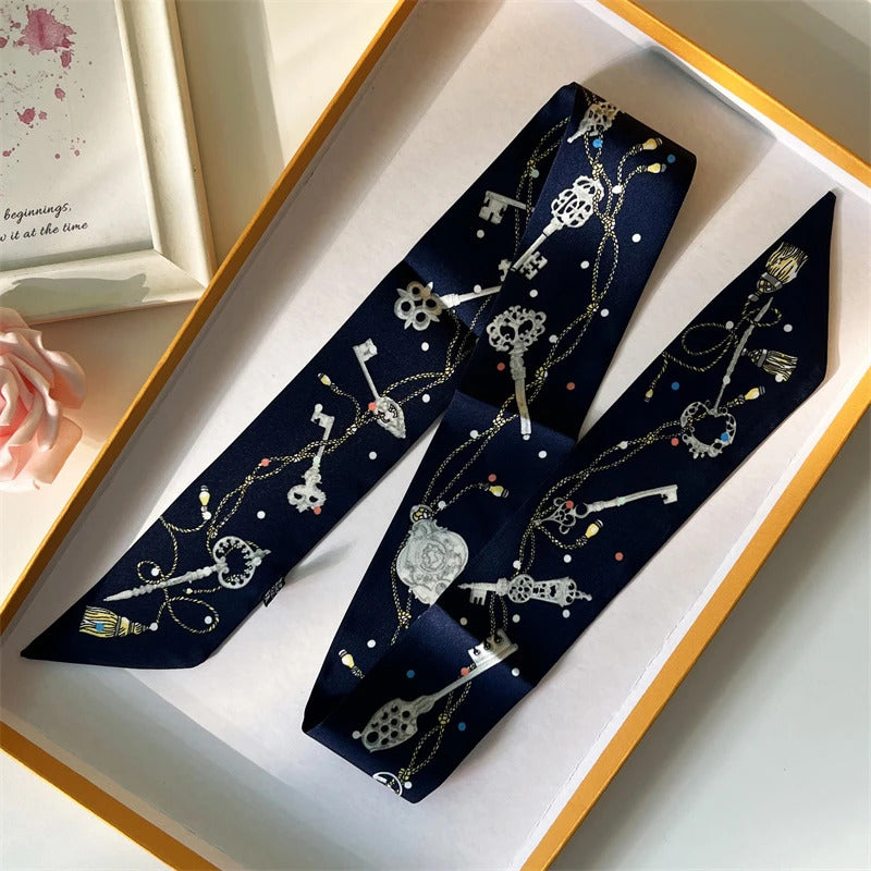 2022 Luxury Silk Scarf Slim Hair Accessories Fashion Bag Handle Ribbon Ladies Horse Print Headband Belt Ladies Fall New 60SKU