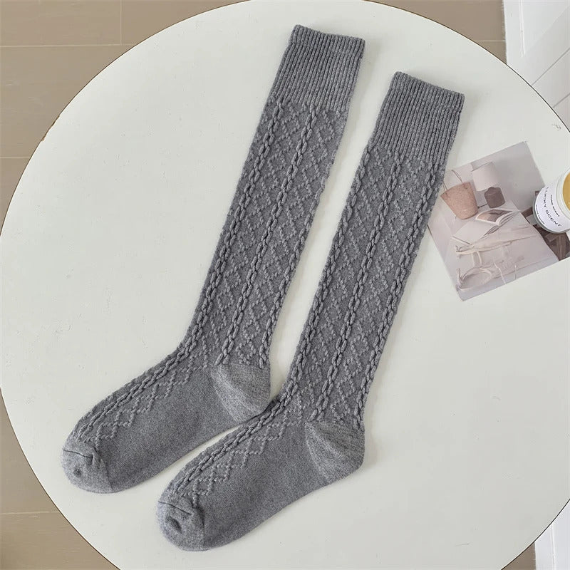 Retro Women Stockings High Quality Japanese Style New Solid Color Knee High Socks For Women Korean Style Warm Casual Long Socks