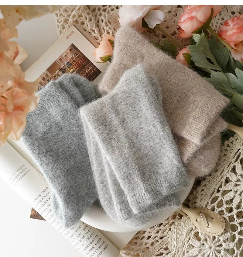 Wool Socks for Women Autumn Winter Medium Tube Socks Thickened with Wool Warm Rabbit Hair Socks Winter Black Cashmere Stockings