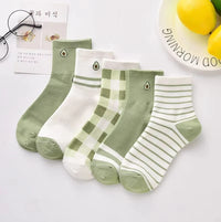 4 Pairs Letter & Heart Print Socks, Comfy & Cute Street Mid Tube Socks, Women's Stockings & Hosiery