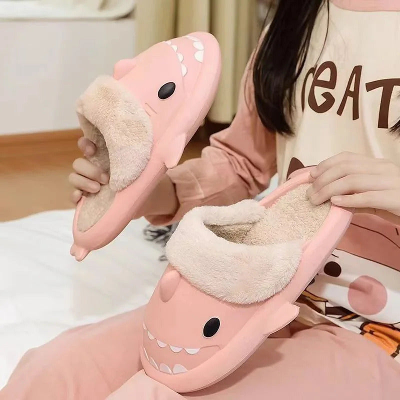 Winter Women Shark Slippers Couple Removable Liner Indoor Warm Cute Shark Slides Plush Cotton Flip Flops Home Indoor Cotton Shoe