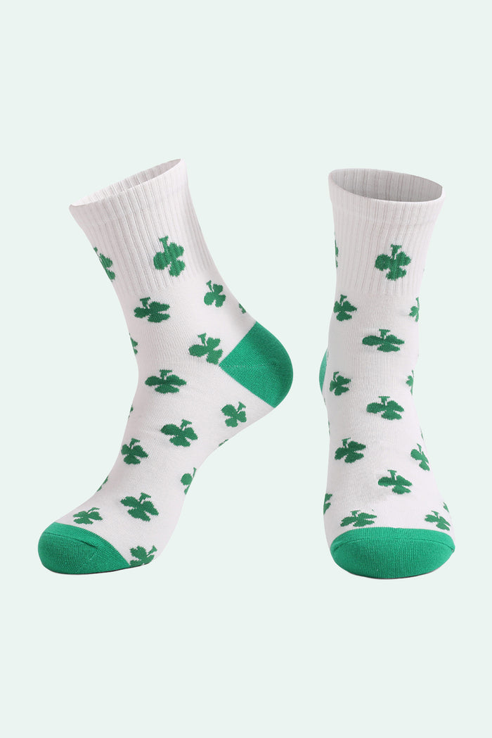 White Clover Ribbed Trim Socks