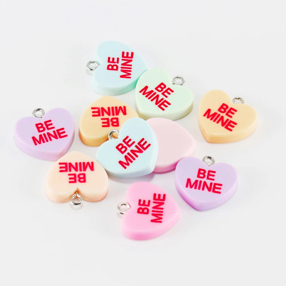 10pcs Resin Love Charms with Words HUG ME BE MINE SWEET HEART Pendant for Earrings Necklace Keychain Diy Jewelry Making Supplies