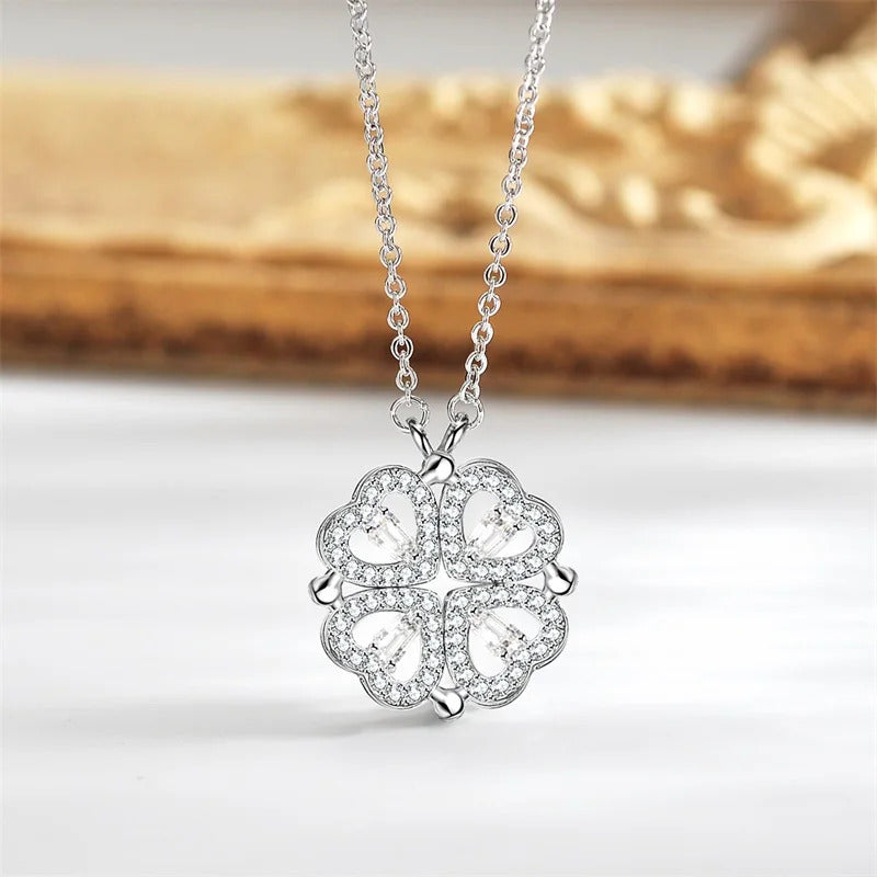 2022 Classic Fashion Ladies Love Clover Pendant Necklace Exquisite Micro-Inlaid Lucky Jewelry Girls Anniversary Wedding Gift