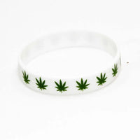 Hip Hop Minimalism Maple Leaves Fashion Jewelry Waterproof Silicone Bangle Wristband Silicone Bracelet Maple Leaf Bracelet