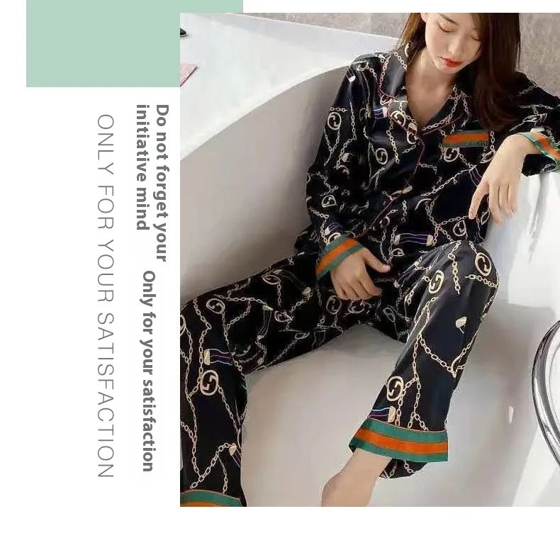 Women Plus Size Pajamas Silk Long Sleeve School Loungewear Two-Piece Fashion Webbing Chain Pattern Trouser Set Sexy Sleepwear