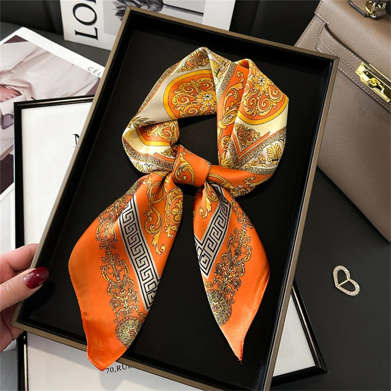 2024 New Fashion 70X70cmPrinted Women's Scarf Pashmina Silk Scarf Square Shawl Decorative Headband Neck Luxury Design Bandana