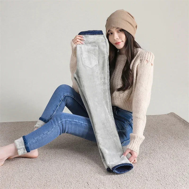 Women Thermal Skinny Jeans Mom Winter Warm Plush Stretch Jeans Lady Fleece Snow Denim Pants Student Pencil Straight Leg Trousers