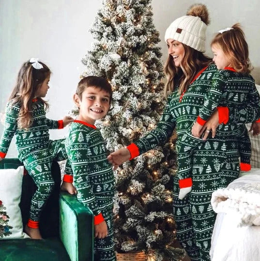 2024 Family Christmas Matching Pajamas Set Xmas Adult Kids Mother And Daughter Father Son Sleepwear Baby Family Look Outfits