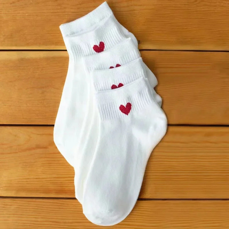 5 Pairs Lovely Heart Cotton Socks Women Summer Fashion Black White Sports Short Socks Girls Cute Style Low Tube Boat Socks 35-40