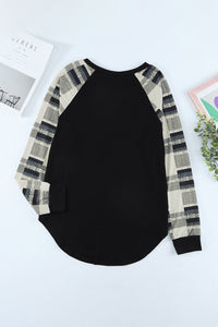 Blank Apparel - Monochrome Plaid Long Sleeves Black Pullover Top