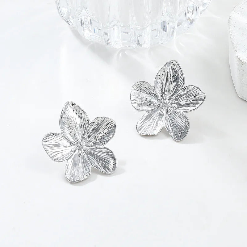 2PC Women's Fashion Trendy Stainless Steel Flower Earrings Outdoor Travel Carnival Party Festival Dressing Gifts