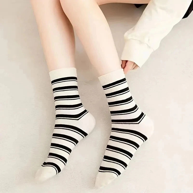 5/10 Pairs Happy Face Crew Socks , Cartoon Cat Breathable Cotton Mid Tube Socks, Women's Stockings & Hosiery