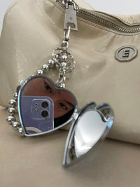 Metal Key Chain with Heart Shaped Mirror y2k Style Bag Pendant Sweet Cool Trendy Fashion Pendant