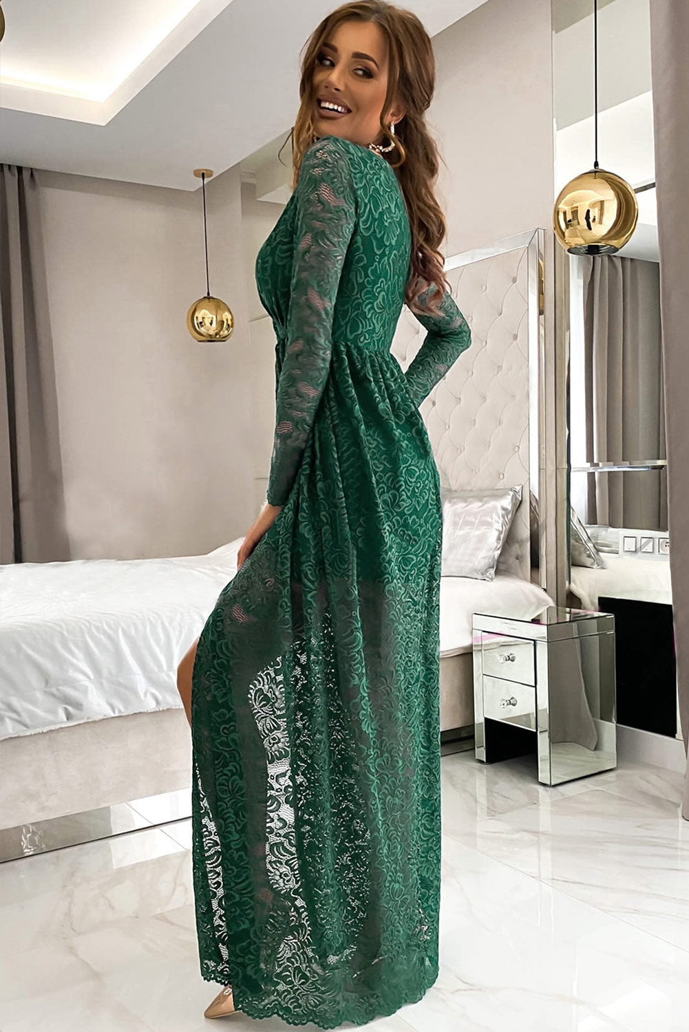 Green Deep V-Neck Long Sleeve V Neck Lace Women's Maxi Dress with Split