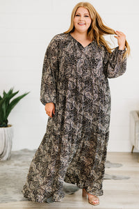 Women's Paisley Print Ruffled Drawstring Black Plus size Maxi Dress